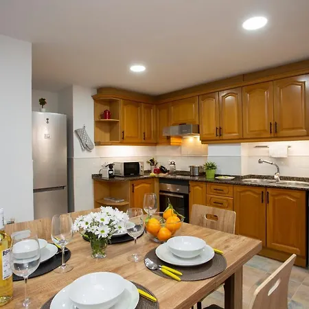 Singularstays Clero Apartament