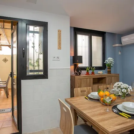 Singularstays Clero Apartment *